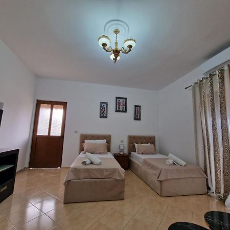 Villa Korado Sarandë Exterior foto